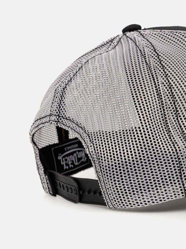 Boné Trucker com Patch Bordado