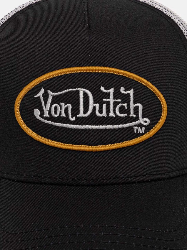 Boné Trucker com Patch Bordado