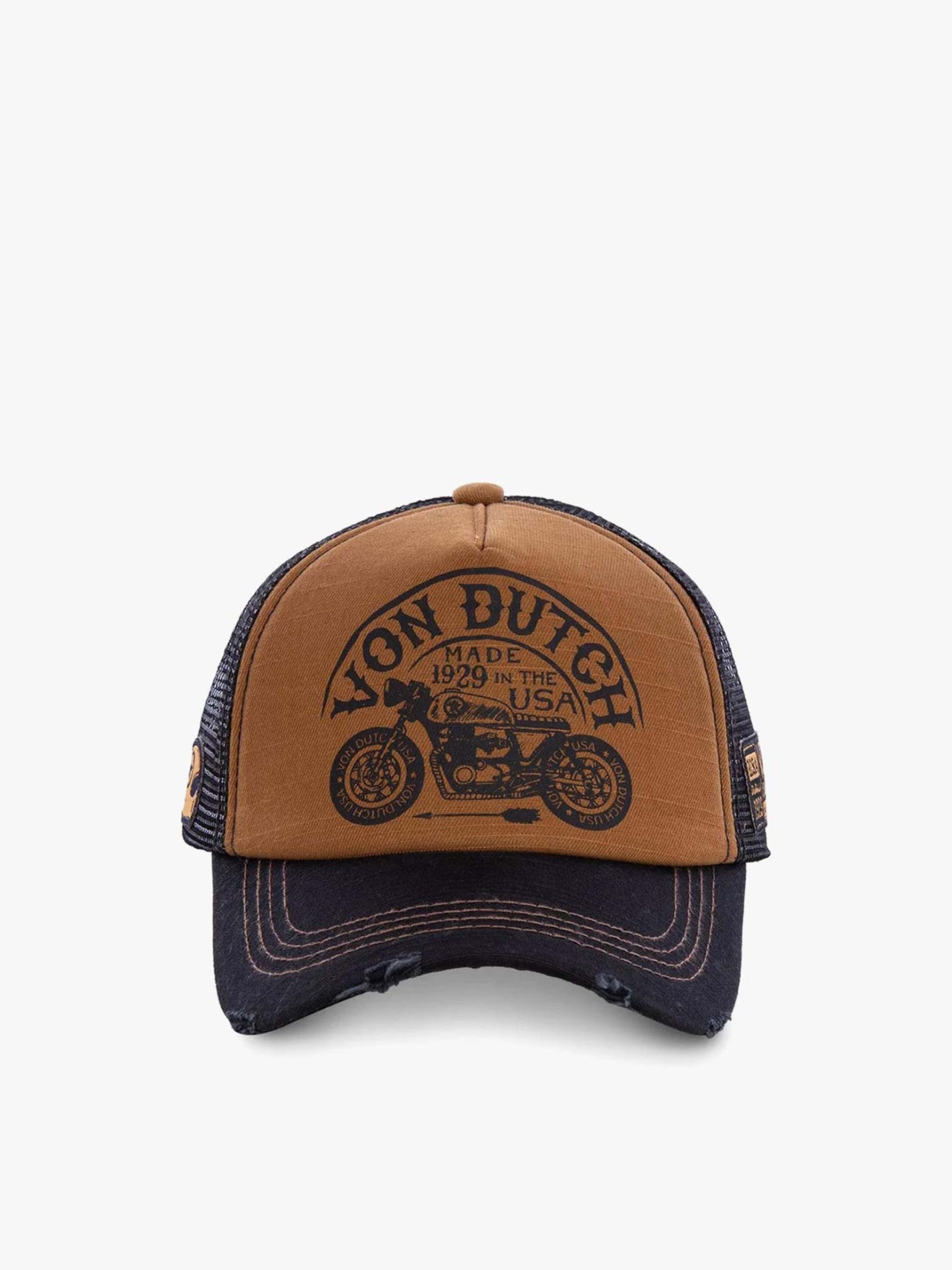 Boné Trucker com Estampado