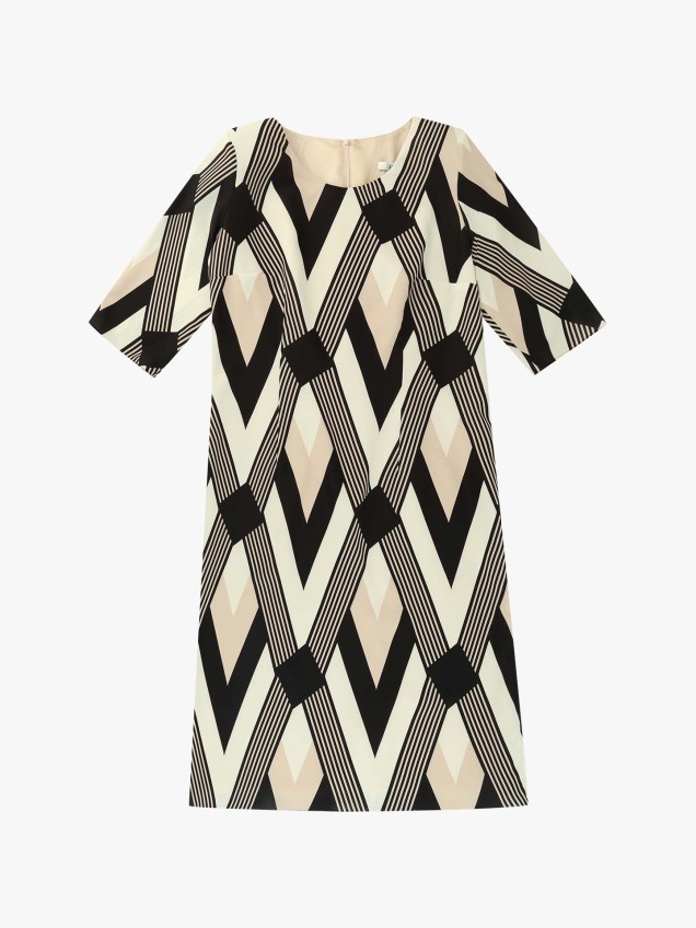 Vestido com Padrão Geométrico