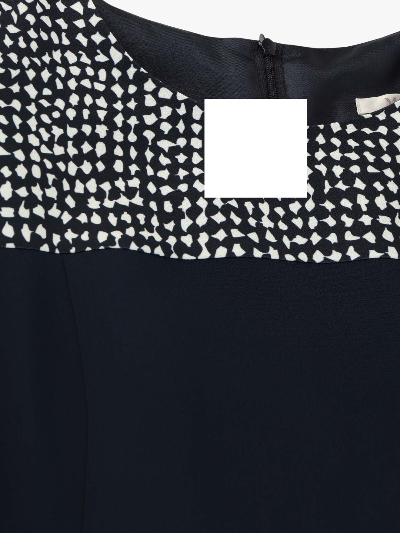 Vestido com Padr�o