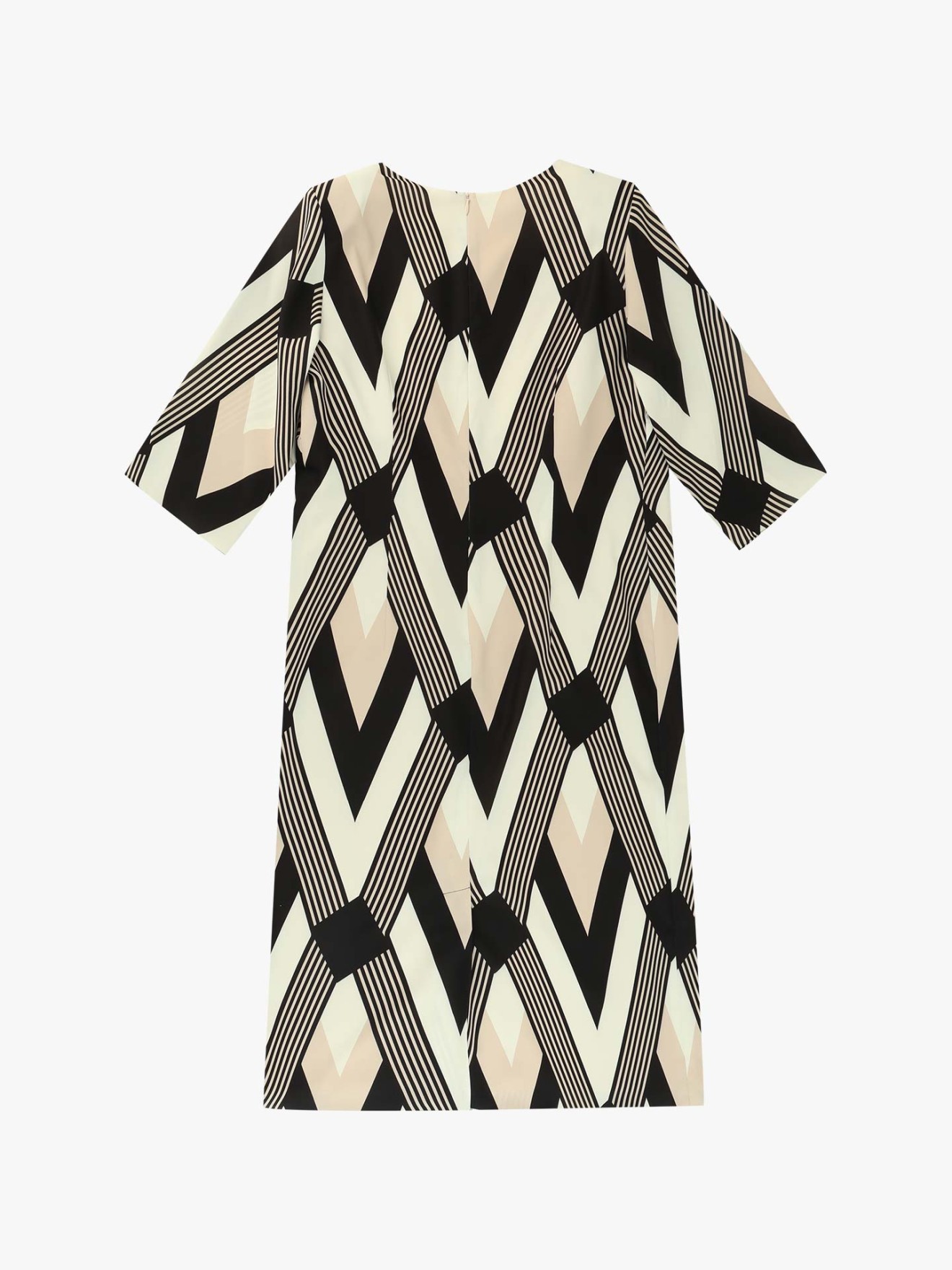Vestido com Padr�o Geom�trico