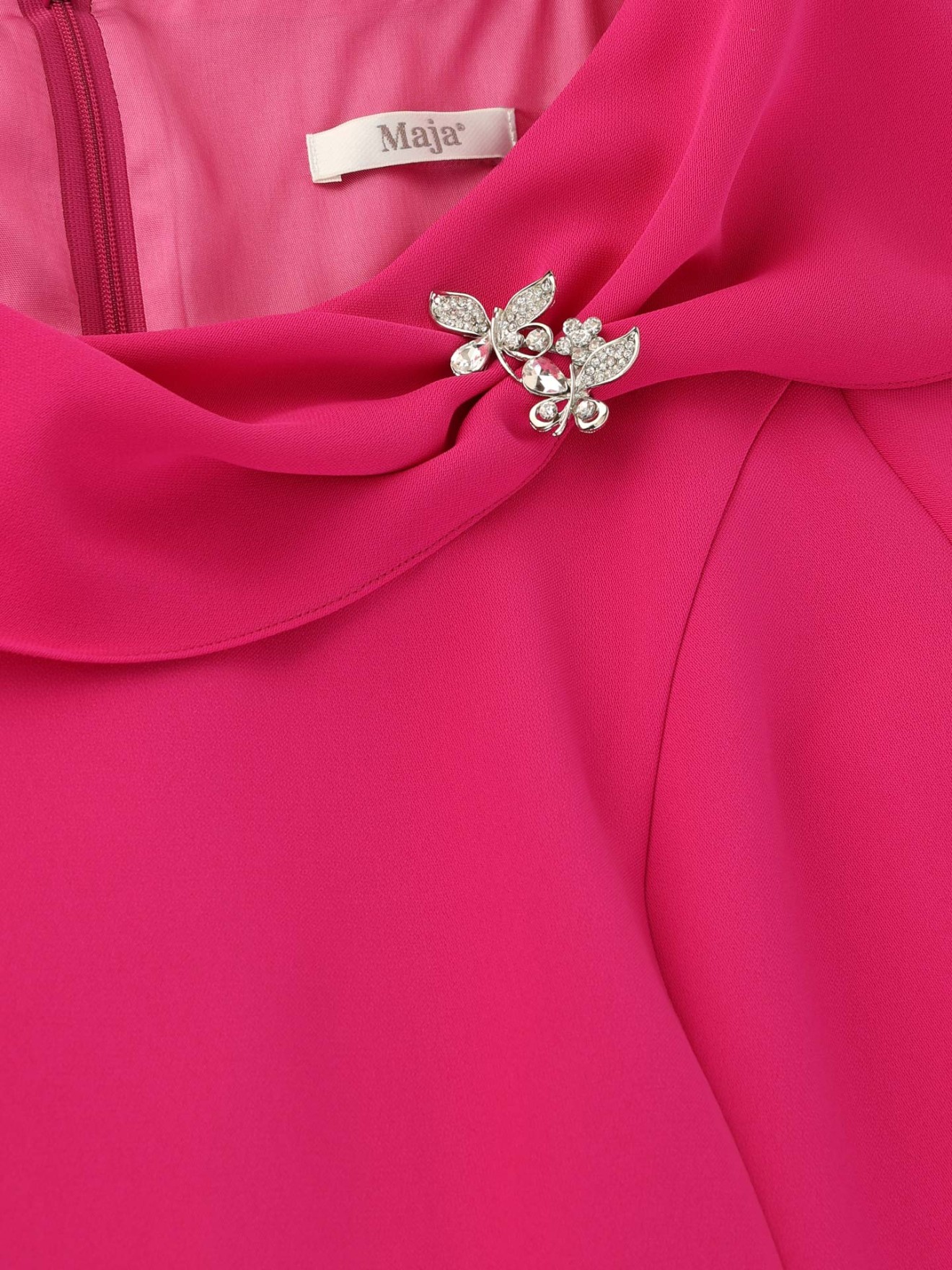Vestido de Cerim�nia com Gola Drapeada