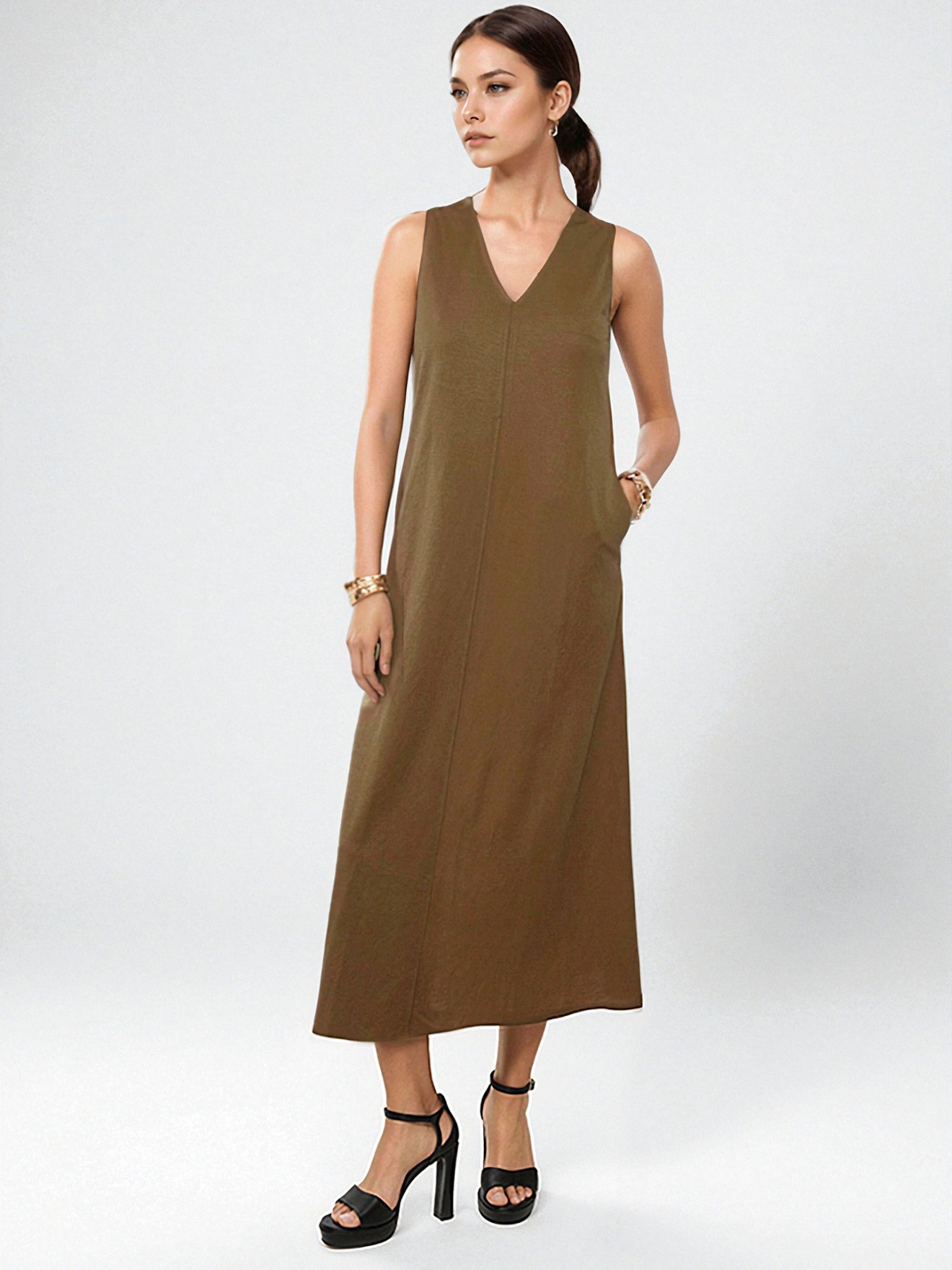Vestido Midi com Decote em V