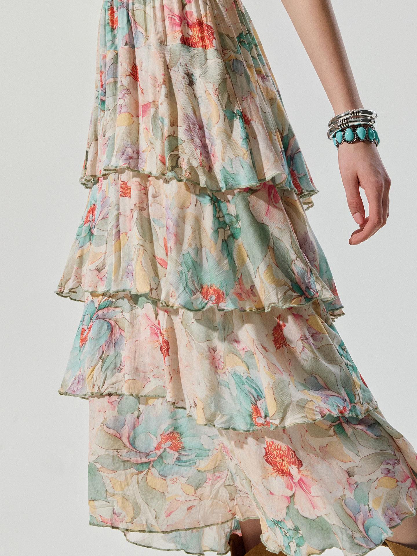 Saia Midi Floral com Folhos