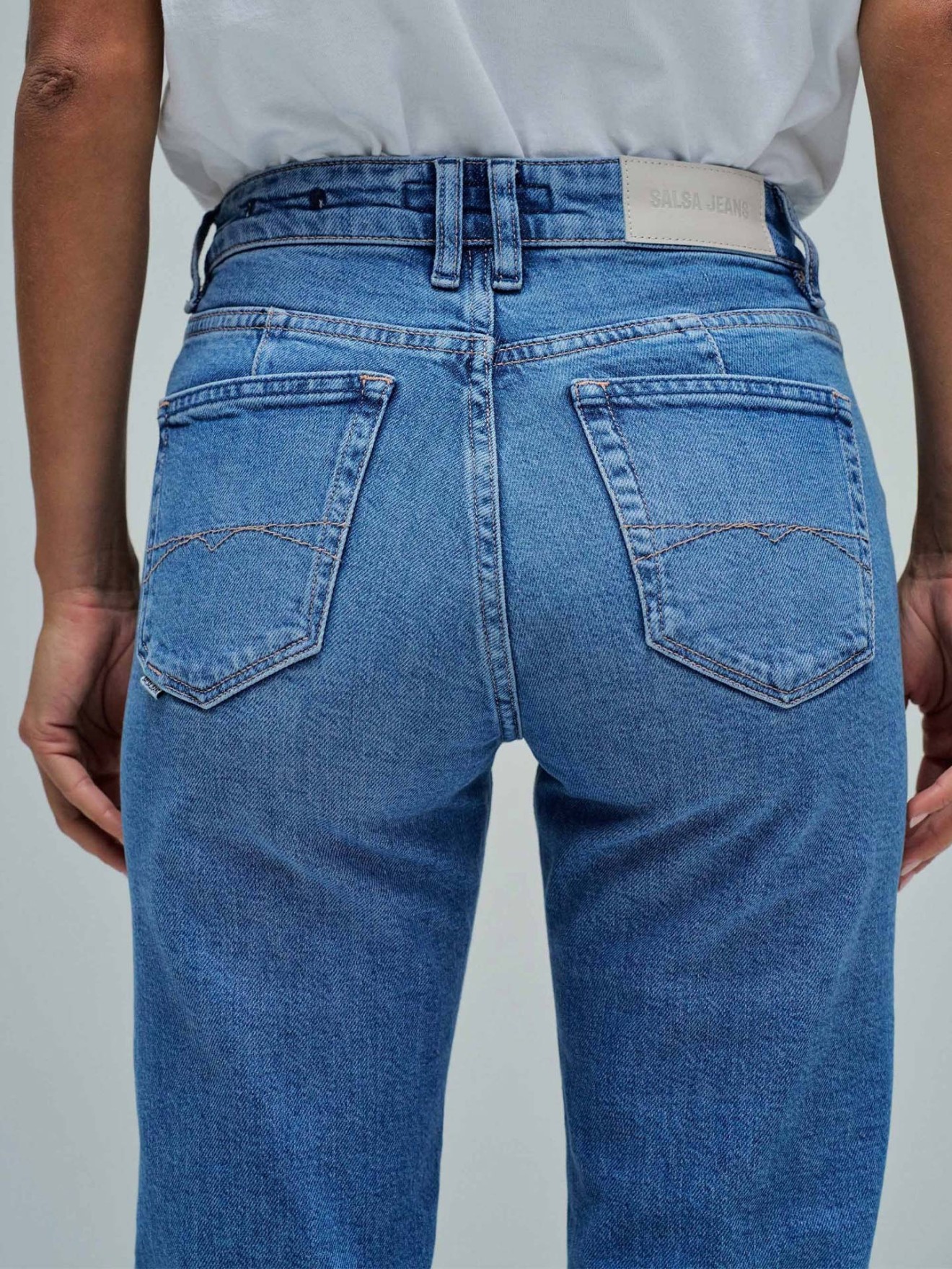 Cal�as de Ganga True Cropped Slim
