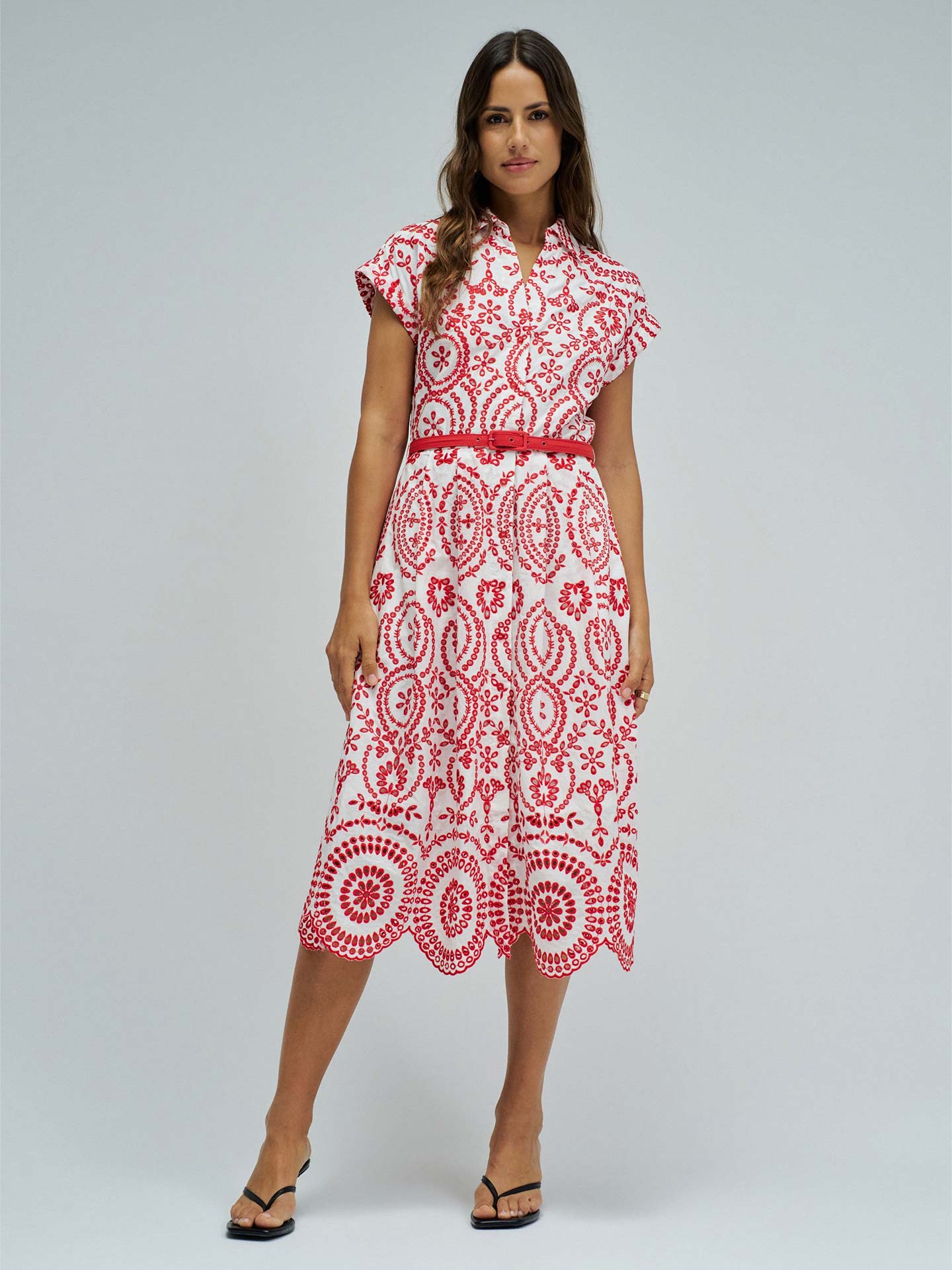Vestido Camiseiro Midi em Bordado Inglês