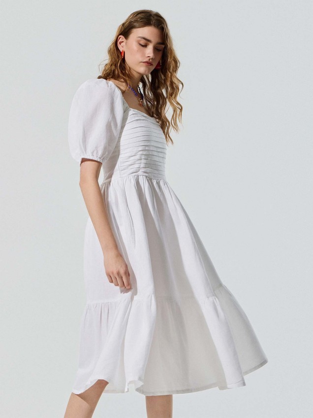 Vestido Midi com Decote Quadrado