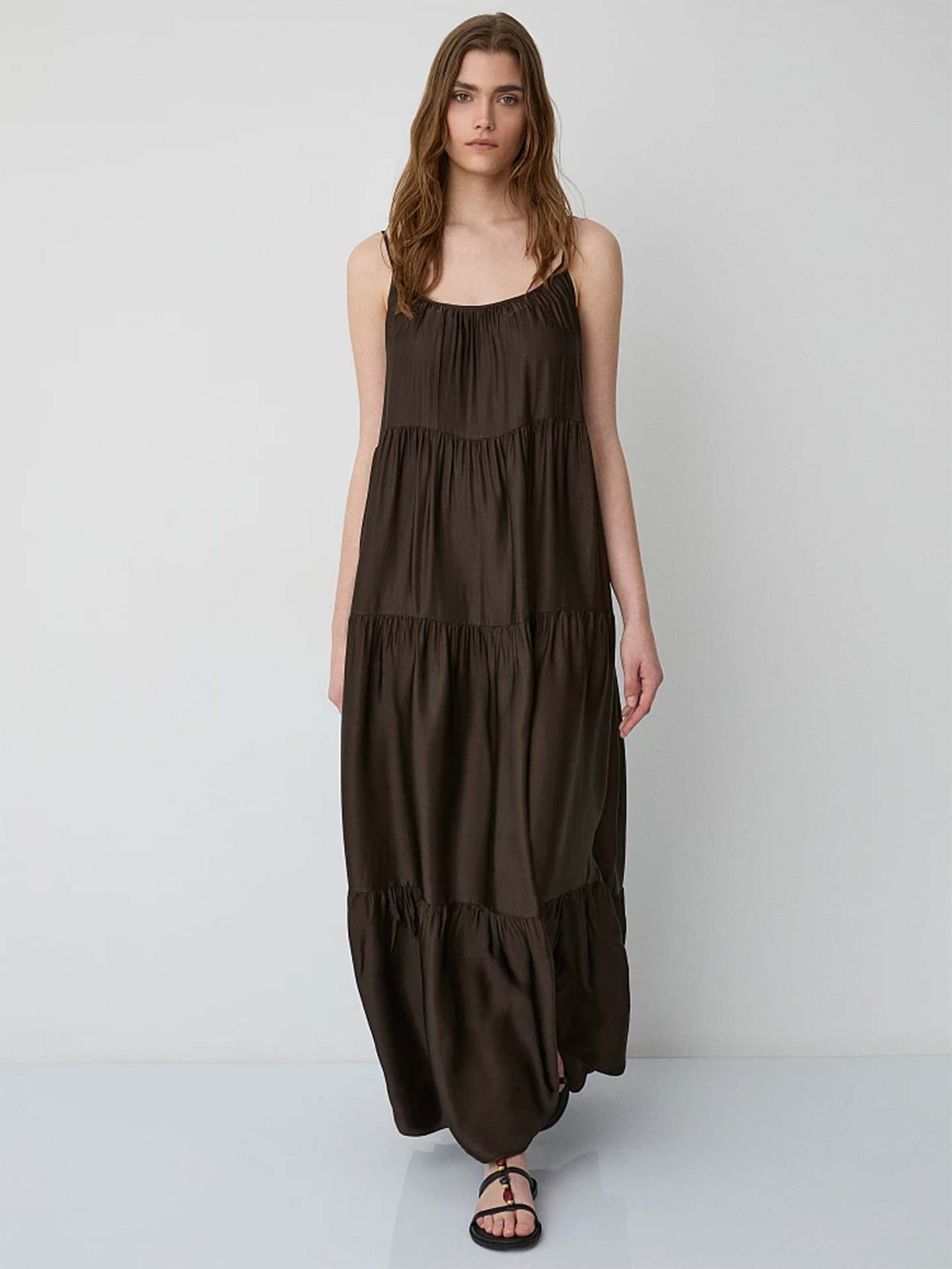 Vestido Comprido com Folhos