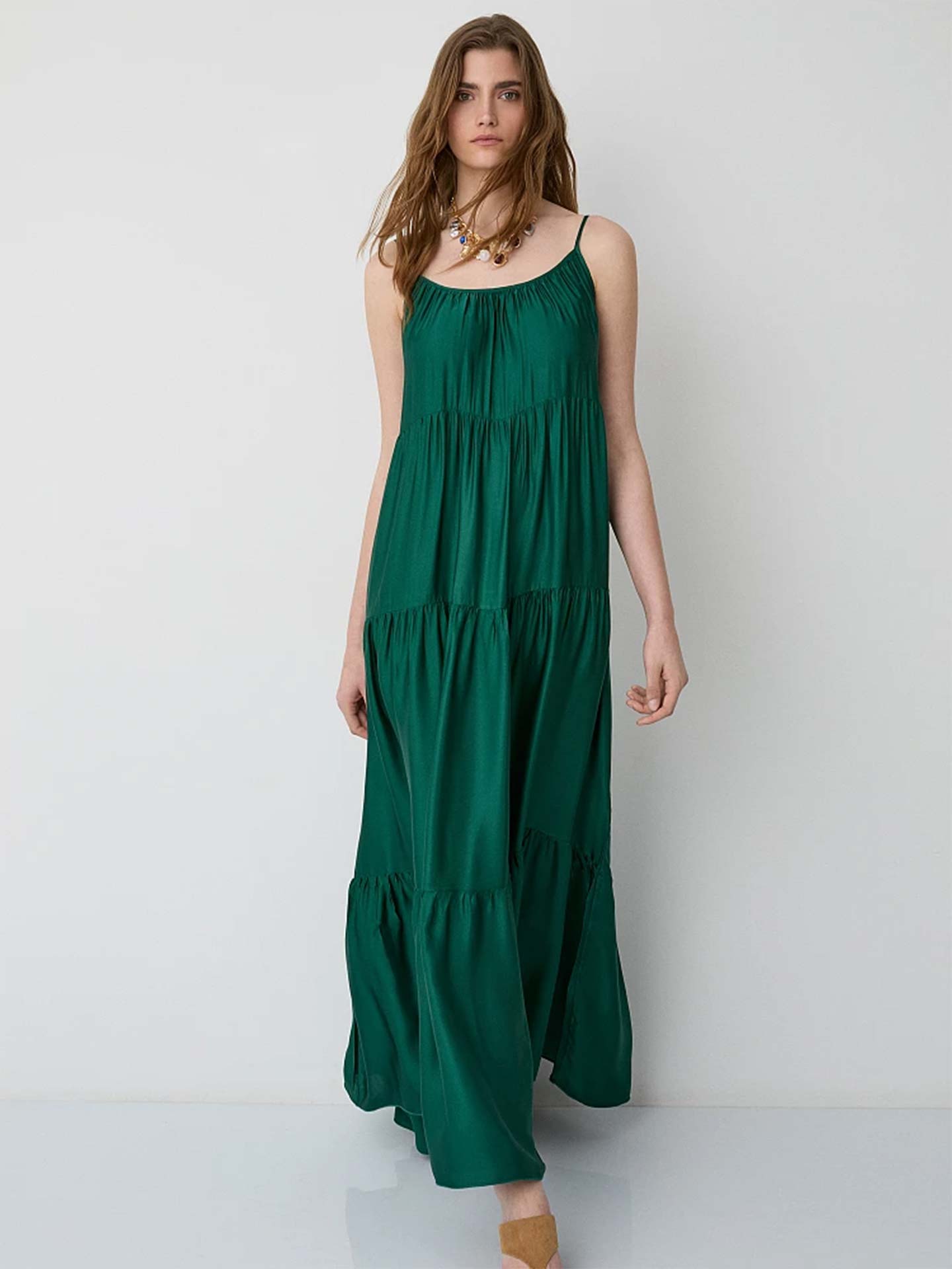 Vestido Comprido com Folhos