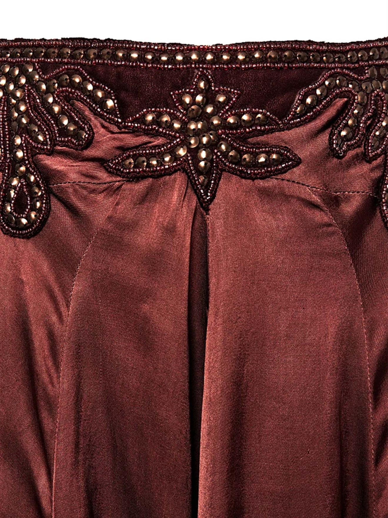 Minissaia com Detalhes Bordados