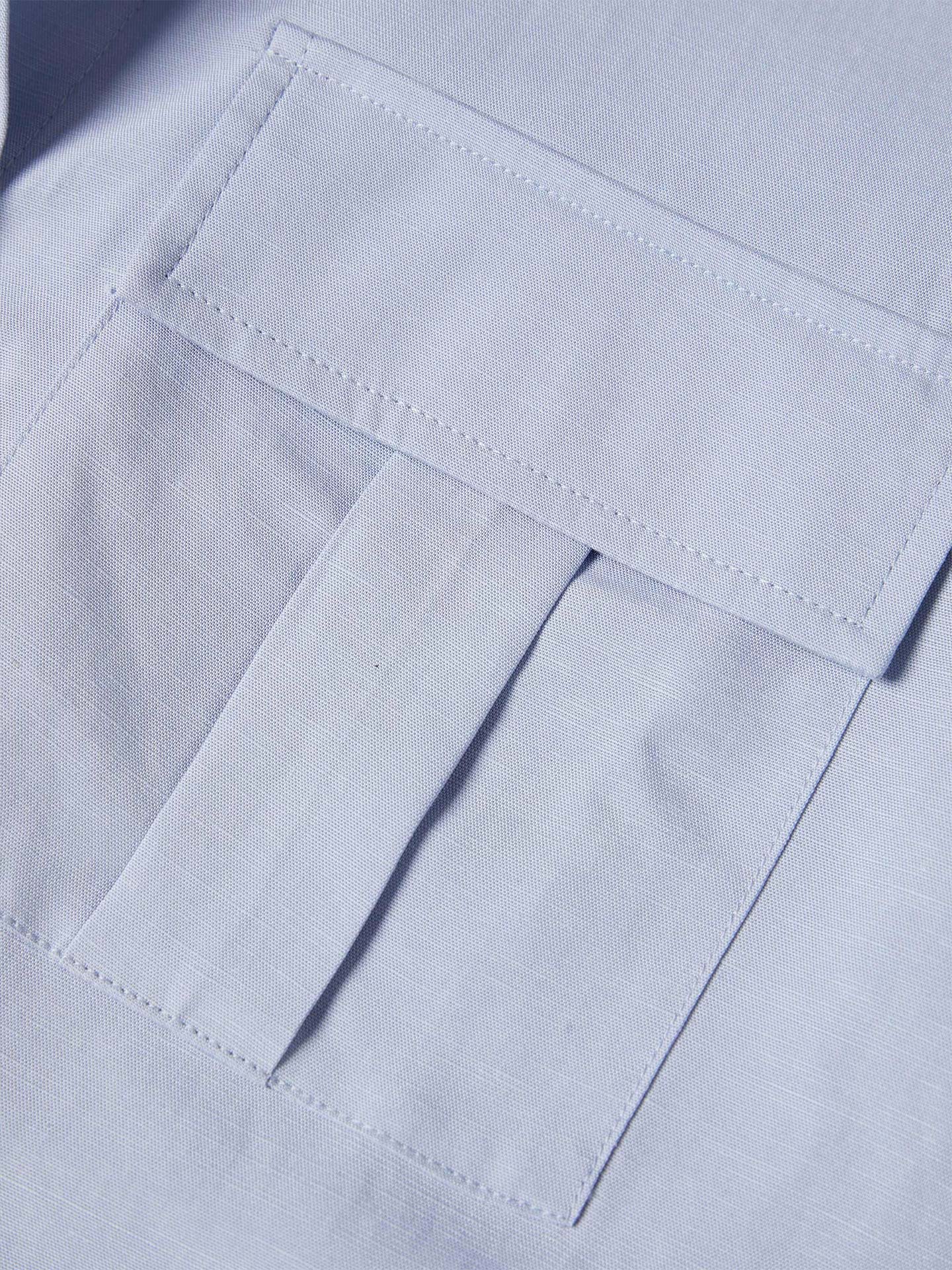 Camisa Cropped com Bolsos de Chapa