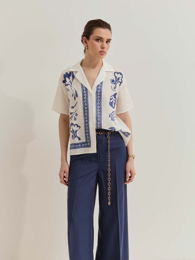 Camisa em Linho com Padr�o Floral