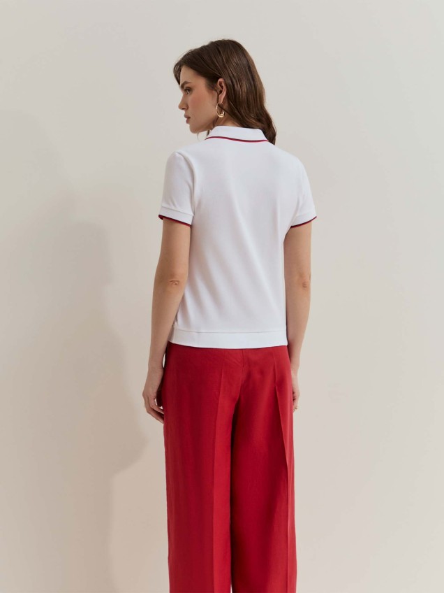 Polo com Riscas em Contraste