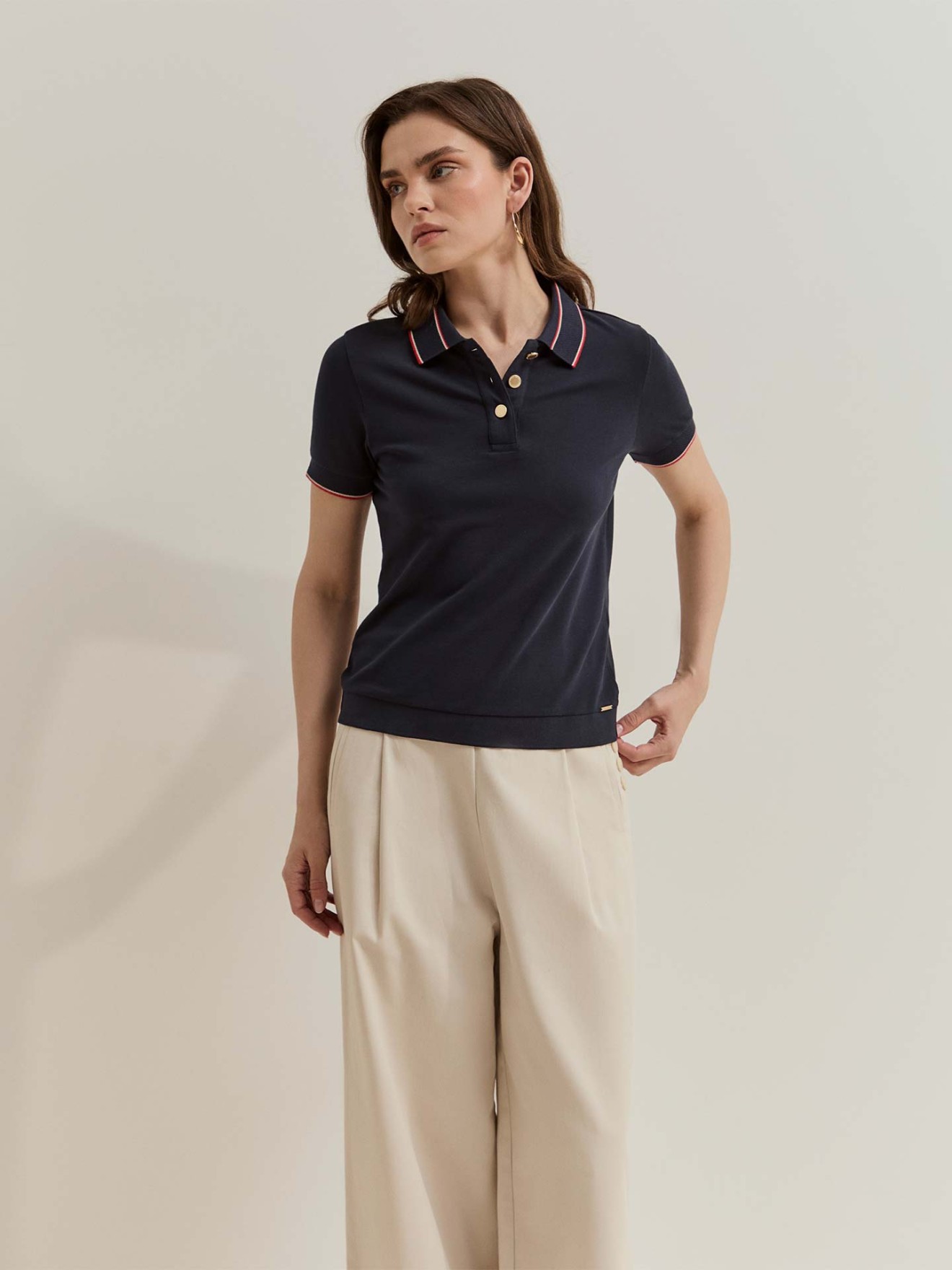 Polo com Riscas em Contraste