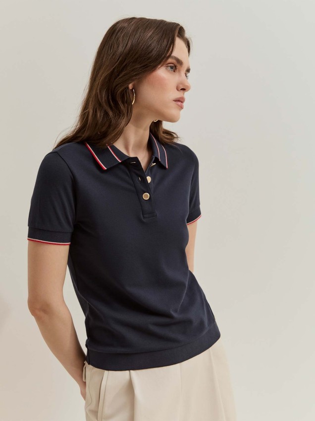 Polo com Riscas em Contraste
