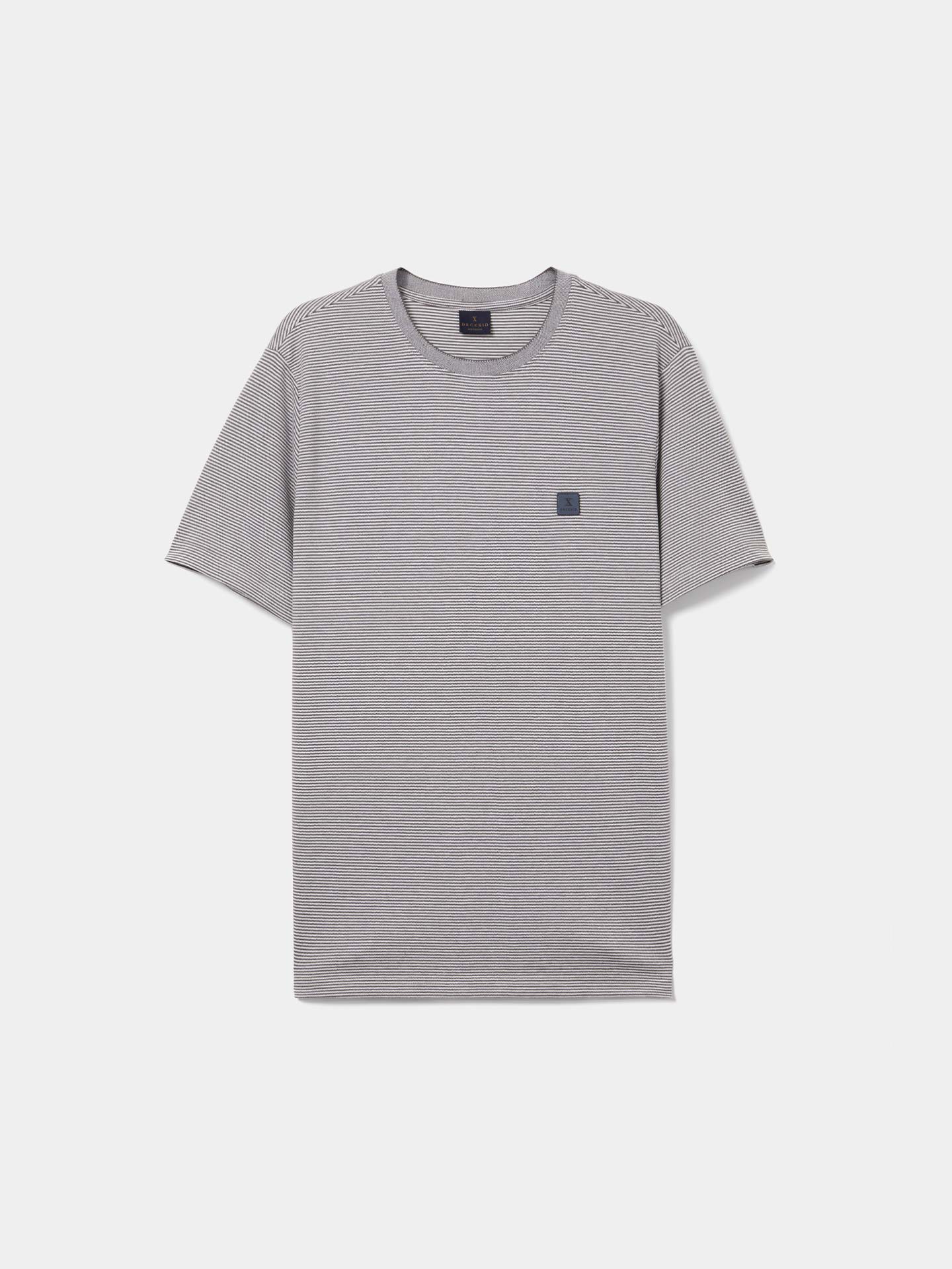 T-shirt às Riscas