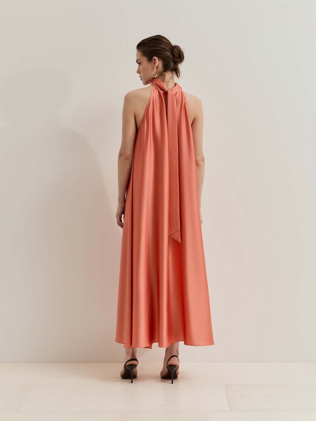 Vestido Fluido de Manga Cava