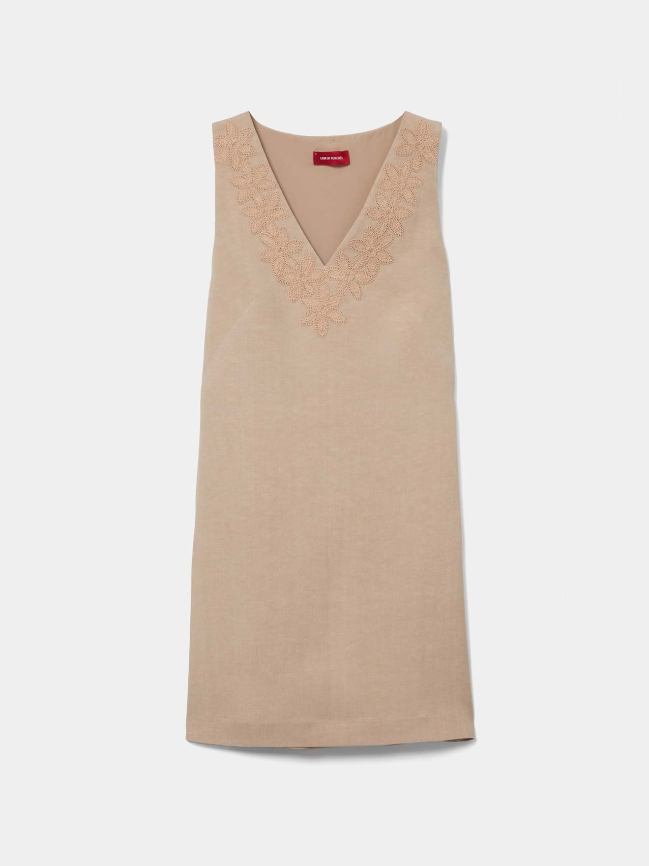 Vestido Curto com Bordado Floral