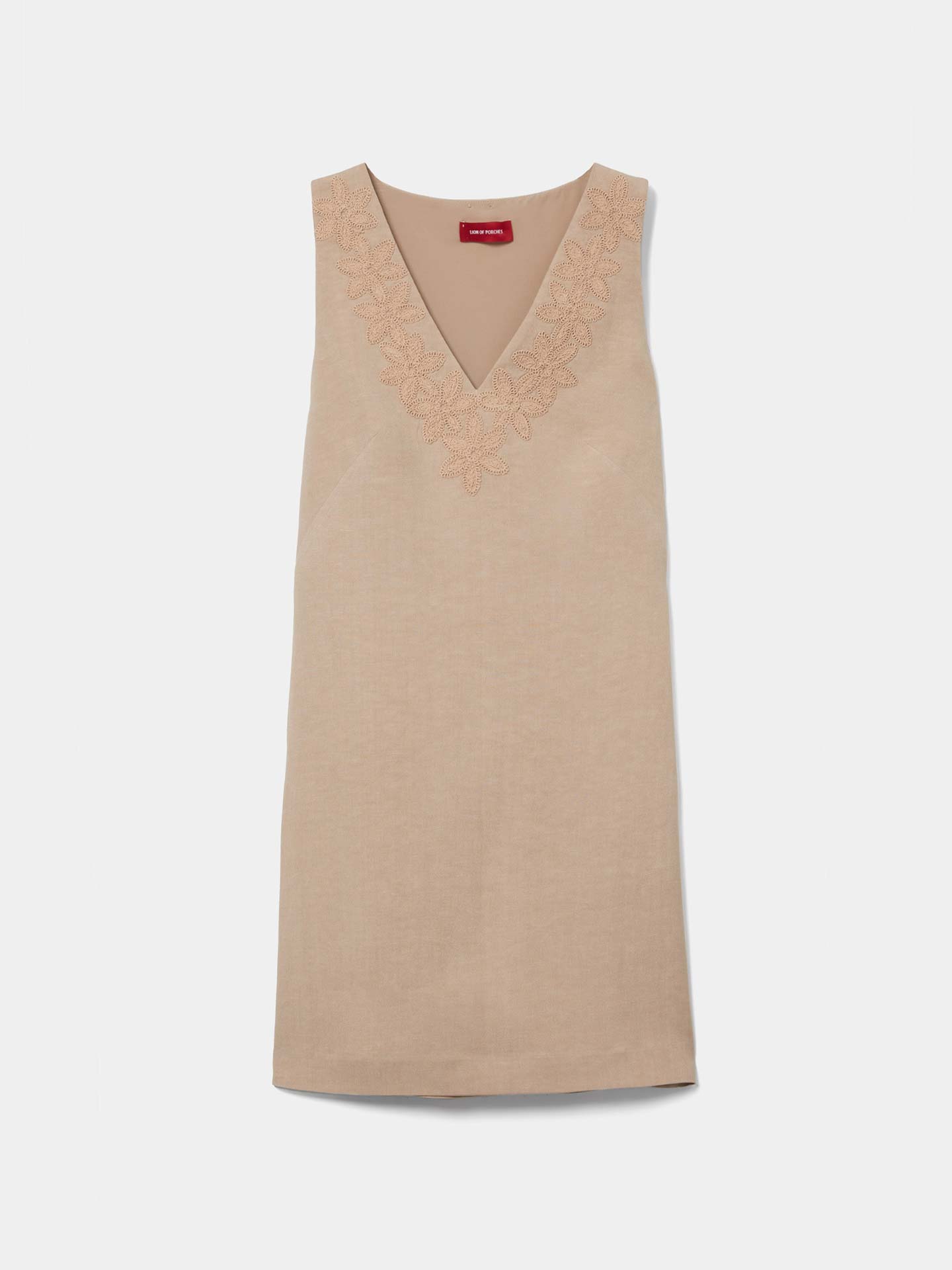 Vestido Curto com Bordado Floral