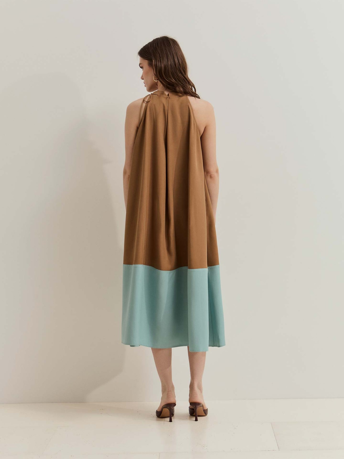 Vestido Comprido Bicolor