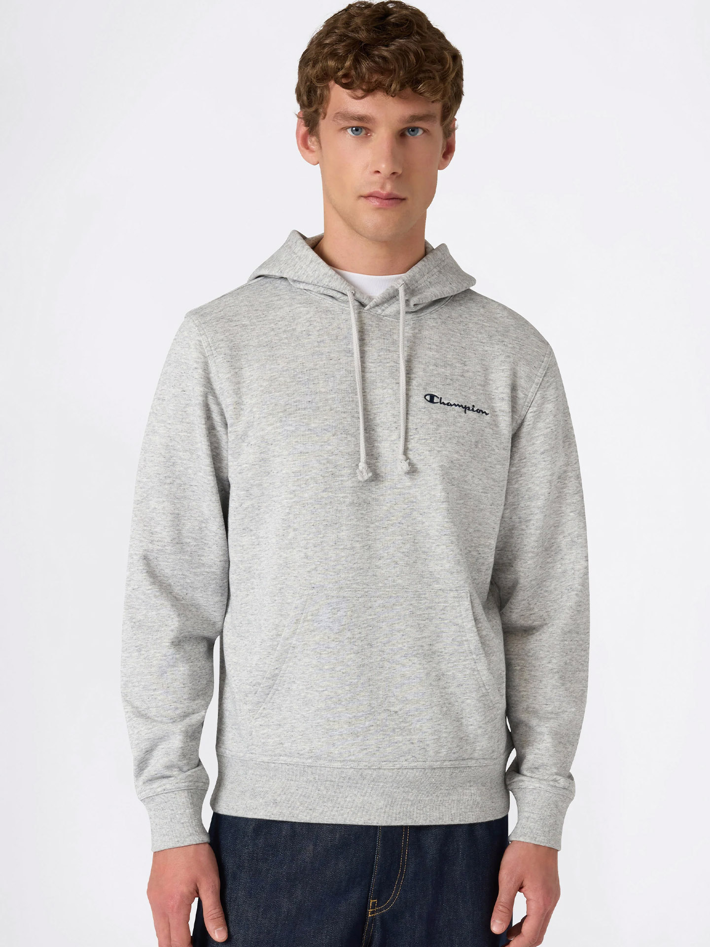 Sweatshirt com Capuz e Bolso Canguru