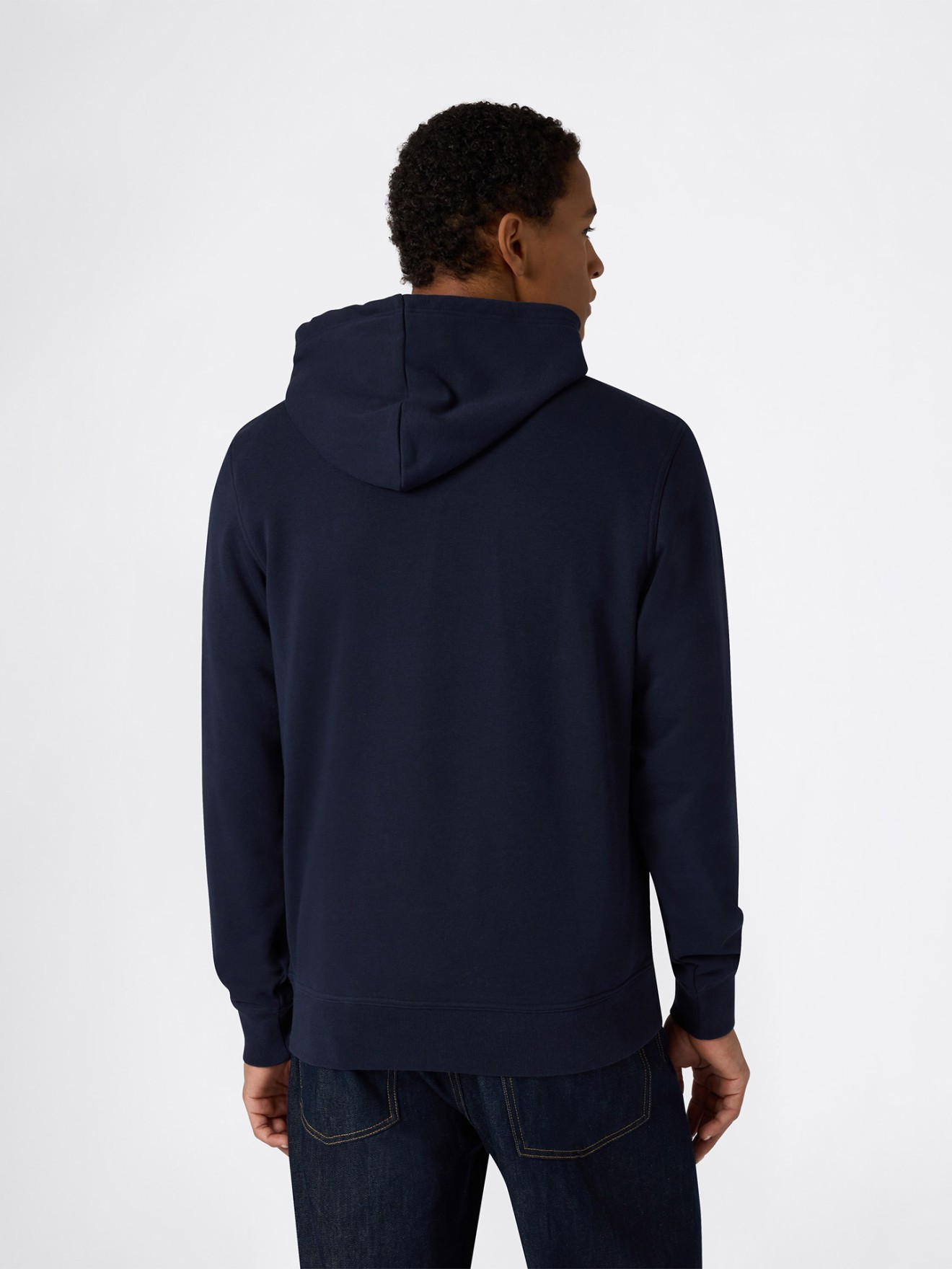 Sweatshirt com Capuz e Bolso Canguru