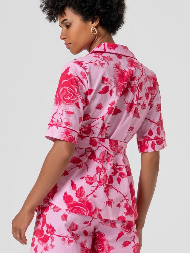 Blusa com Padrão Floral