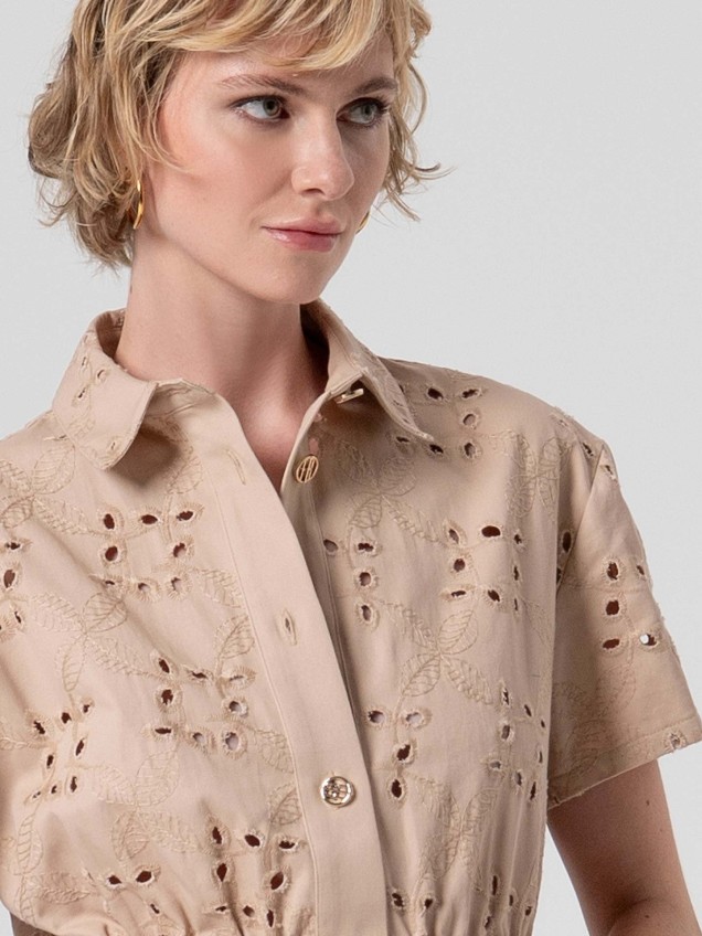 Vestido Camiseiro em Bordado Inglês