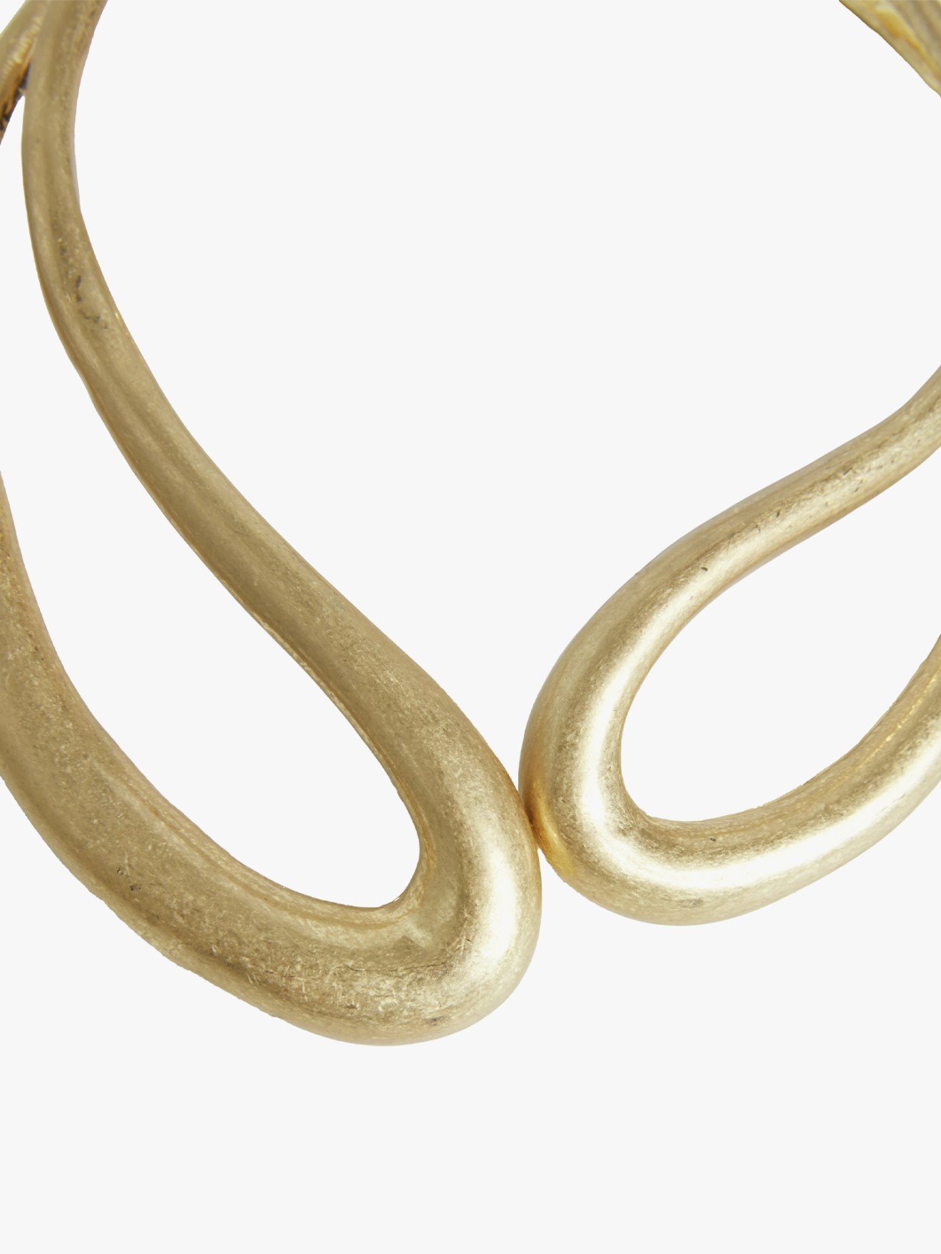 Colar R�gido de Metal com Design Irregular