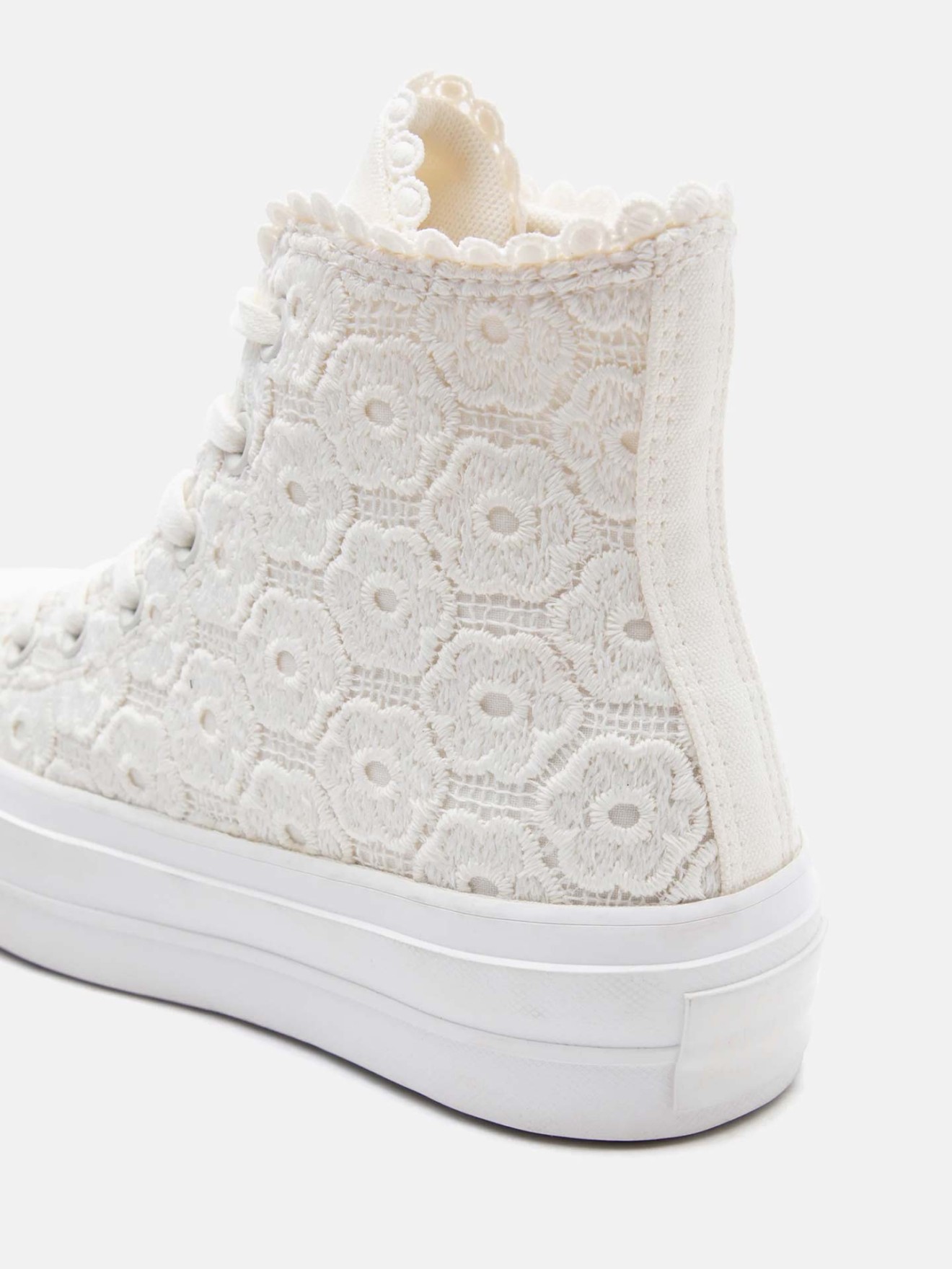 Sapatilhas Chuck Taylor Lift Platform com Bordado