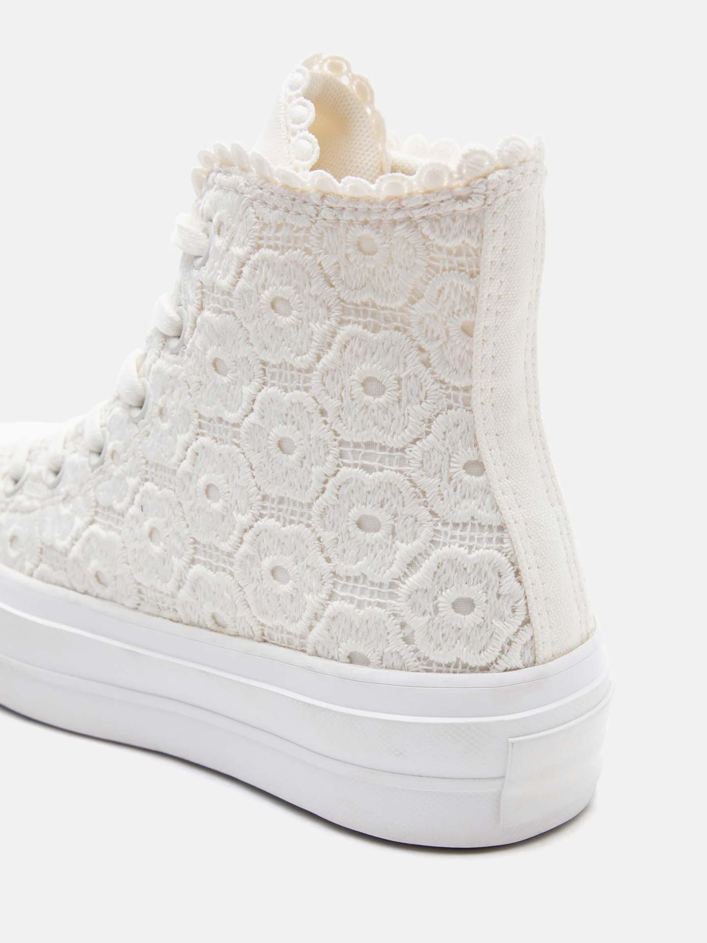 Sapatilhas Chuck Taylor Lift Platform com Bordado