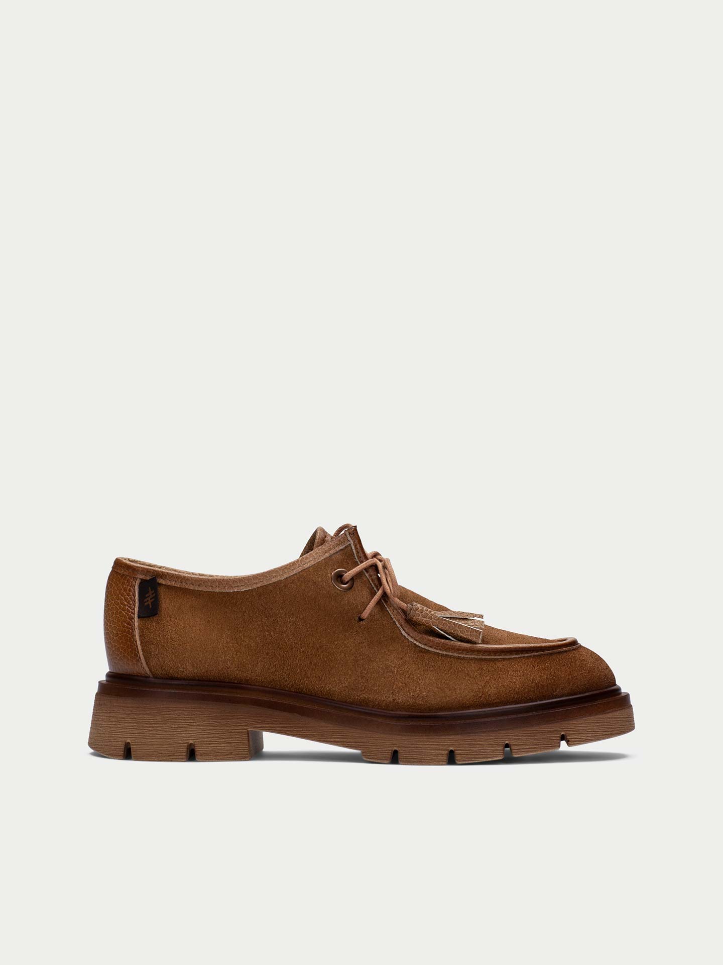 Sapatos em Pele com Atacadores