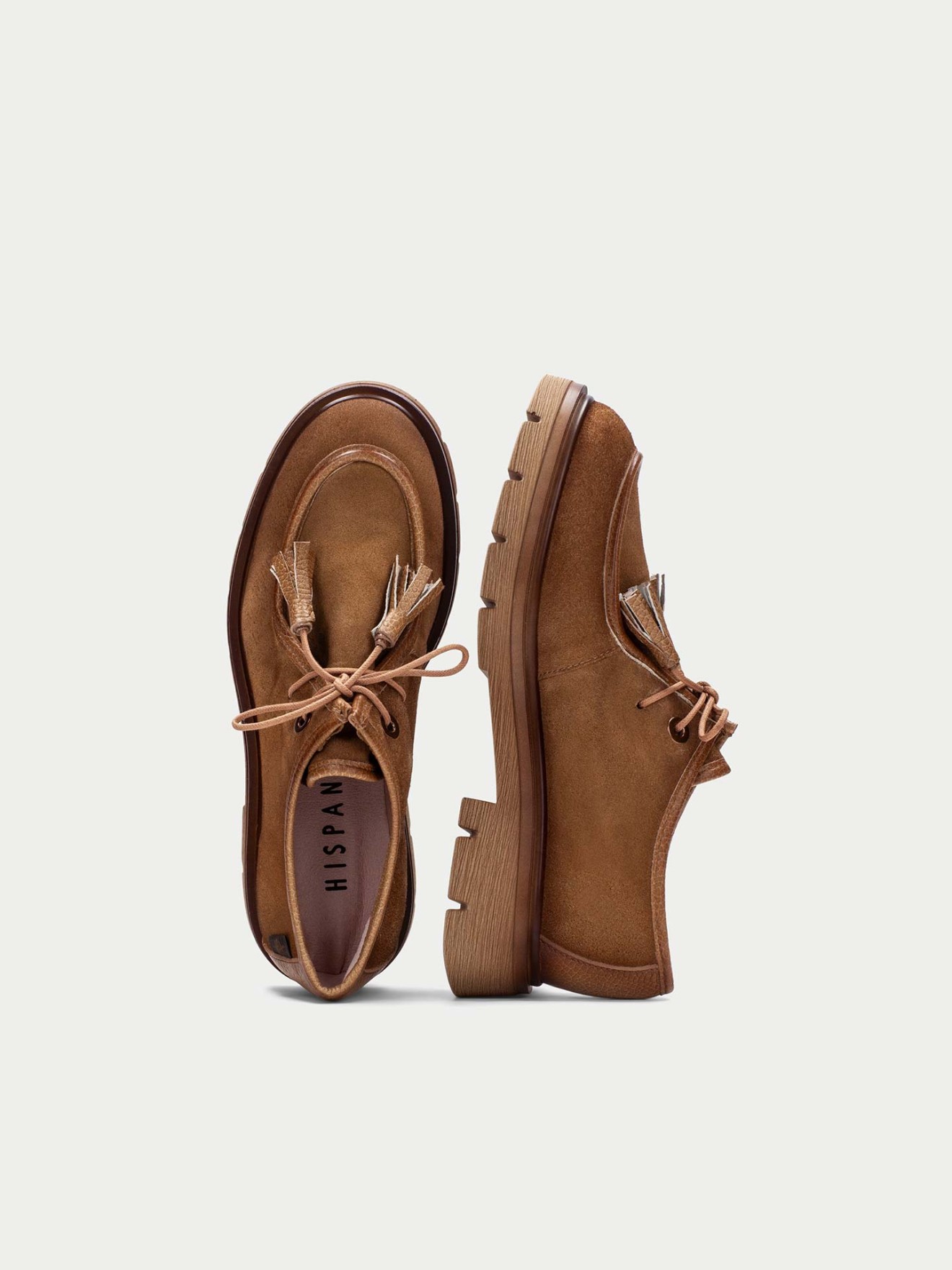 Sapatos em Pele com Atacadores