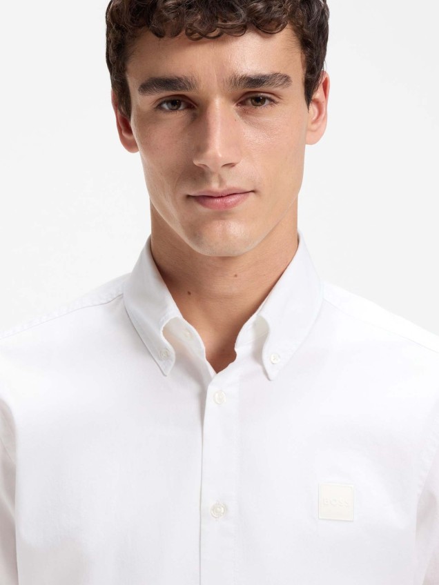 Camisa com Bordado