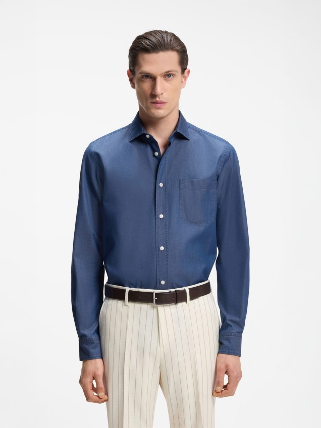 Camisa com Bolso no Peito