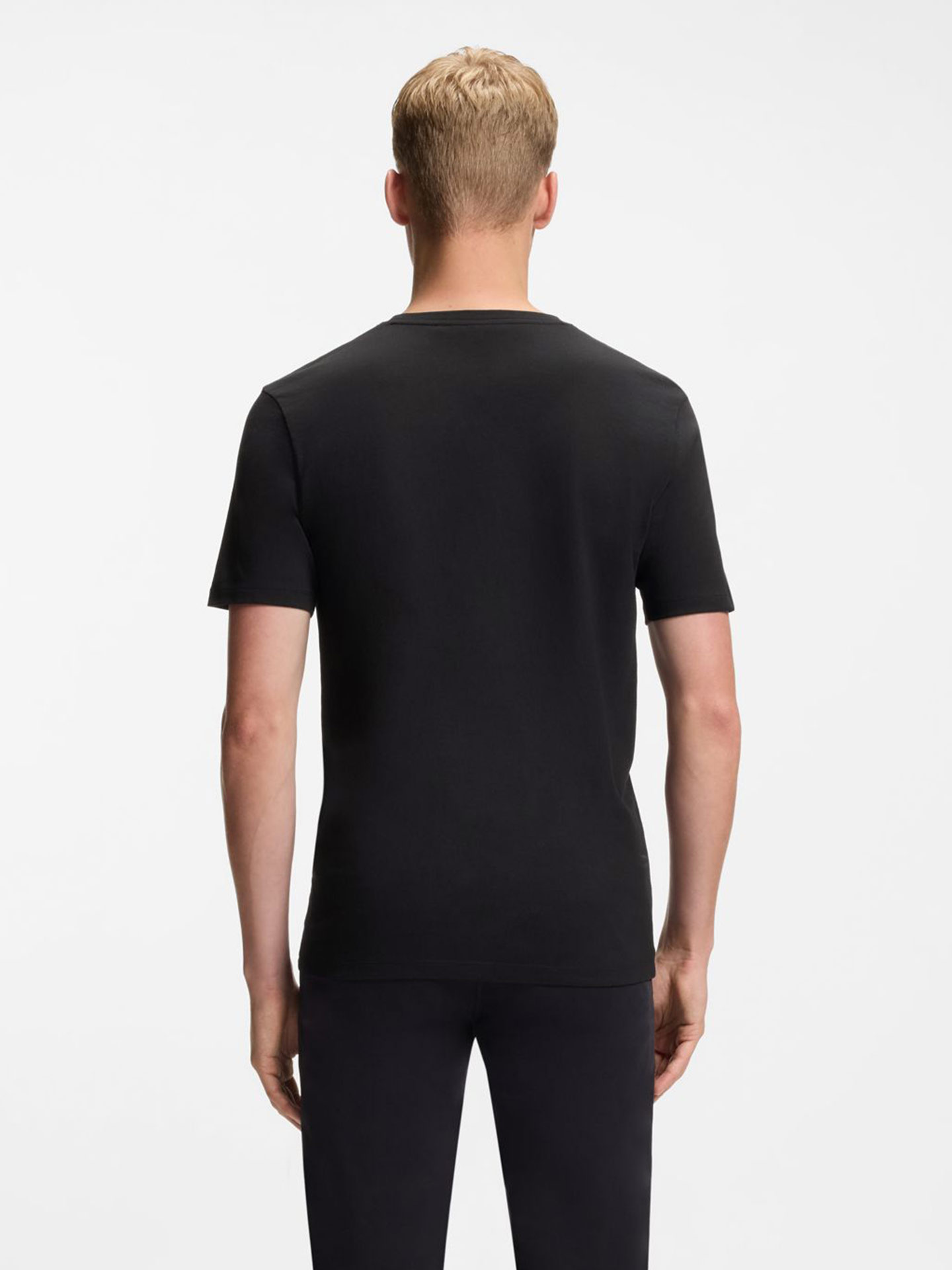 T-shirt com Logo