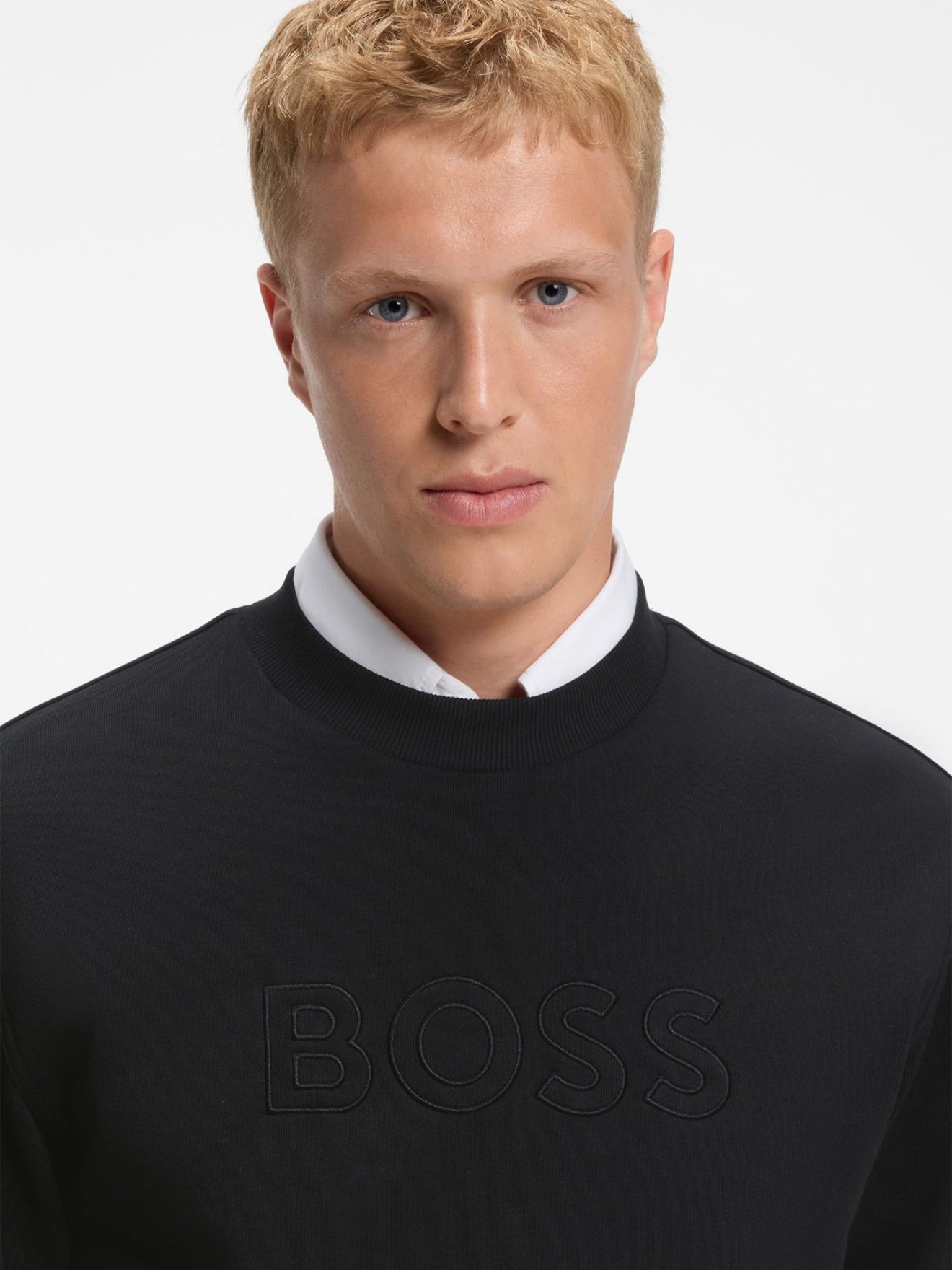 Sweatshirt com Log�tipo Bordado