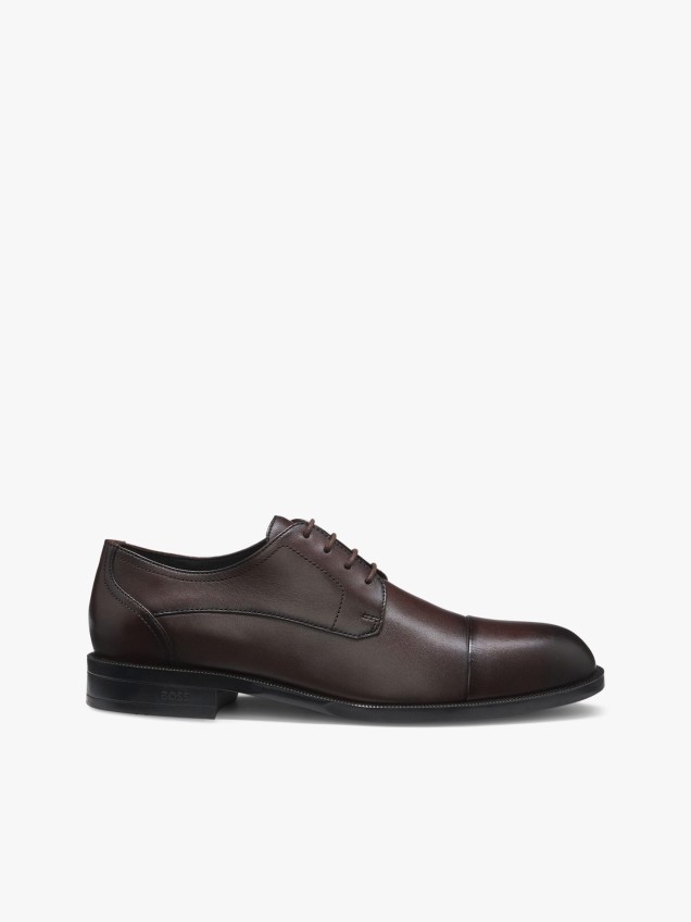 Sapatos Derby em Pele
