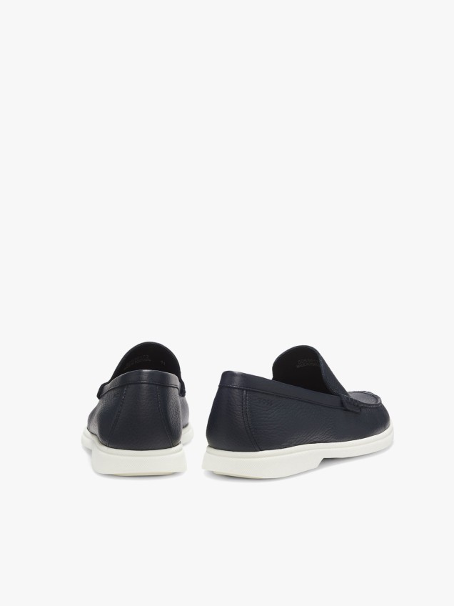 Mocassins em Pele