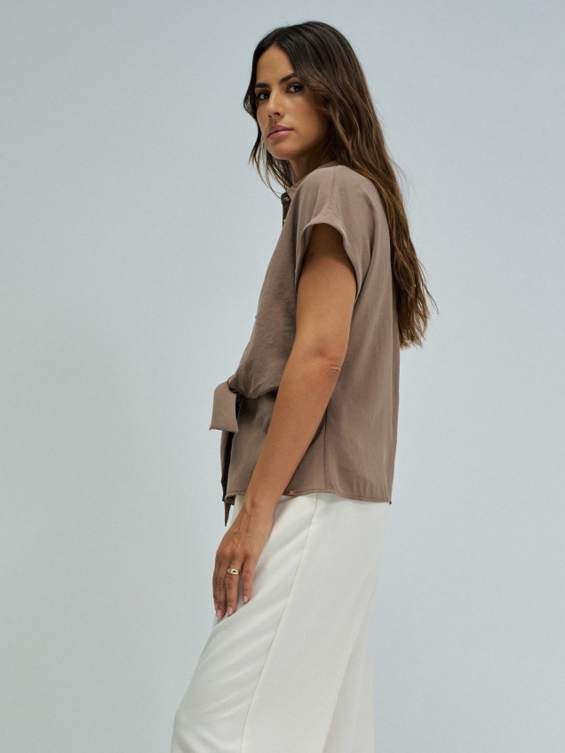 Camisa com Laço