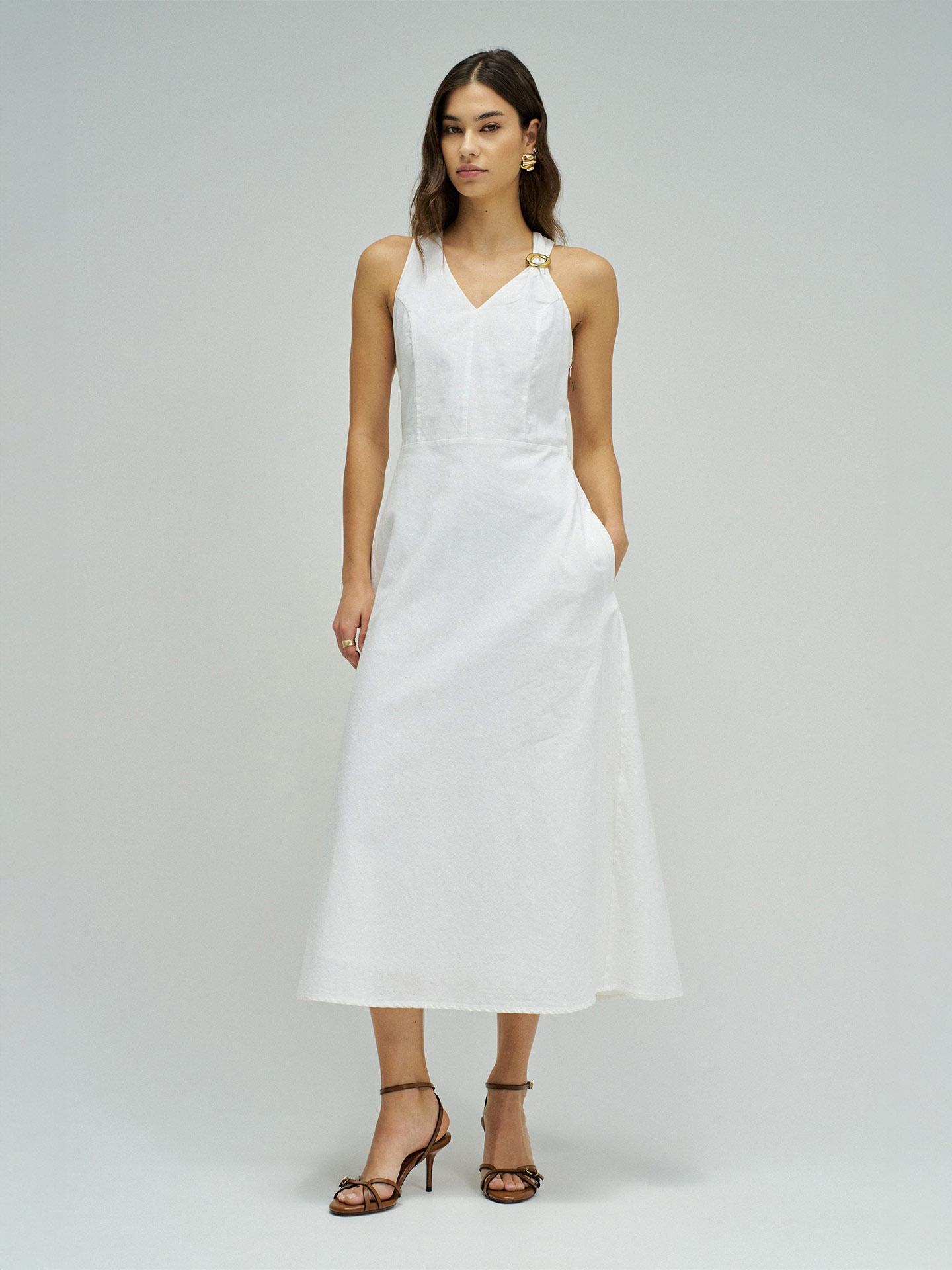 Vestido Midi com Decote em V