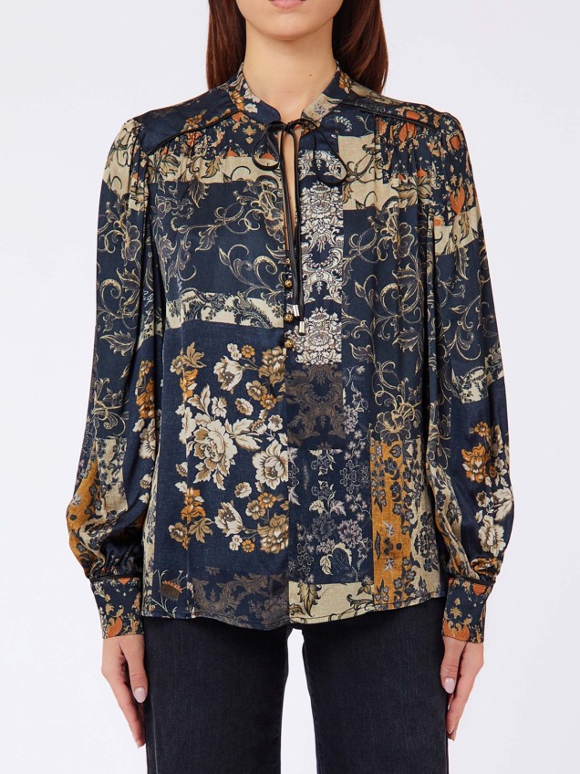 Blusa com Estampado Integral