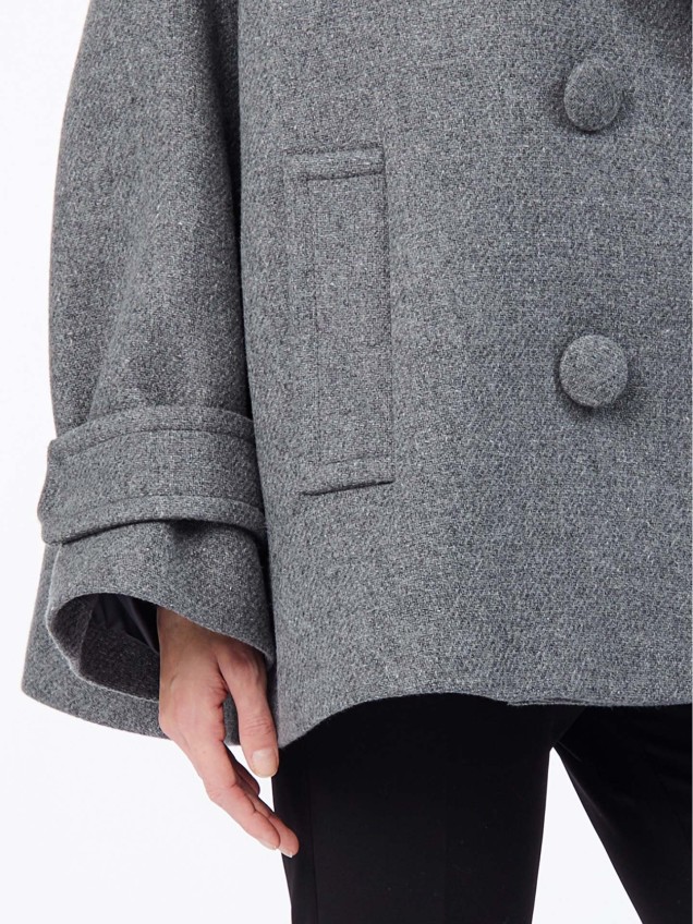 Casaco Curto Oversize