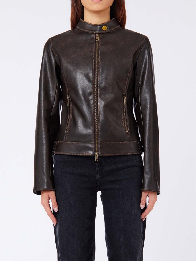 Blus�o Biker em Tecido Revestido
