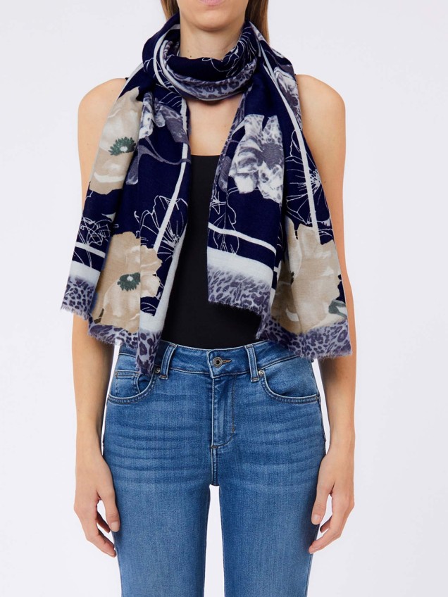 Estola Floral com Animal Print