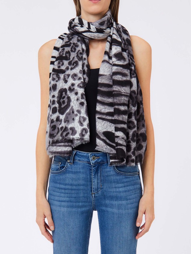 �charpe com Padr�o Animal Print