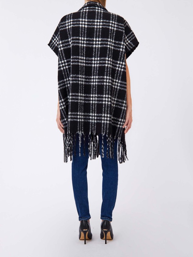 Poncho Comprido em Jacquard