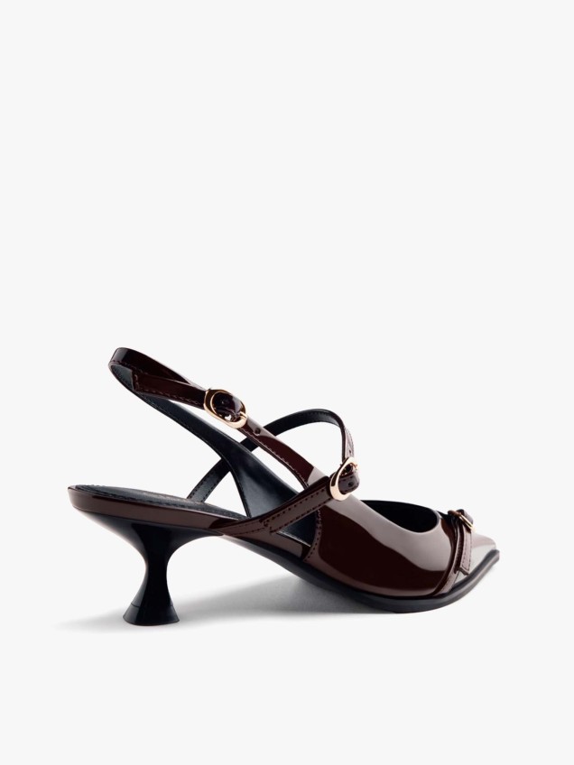 Slingbacks com Biqueira Pontiaguda