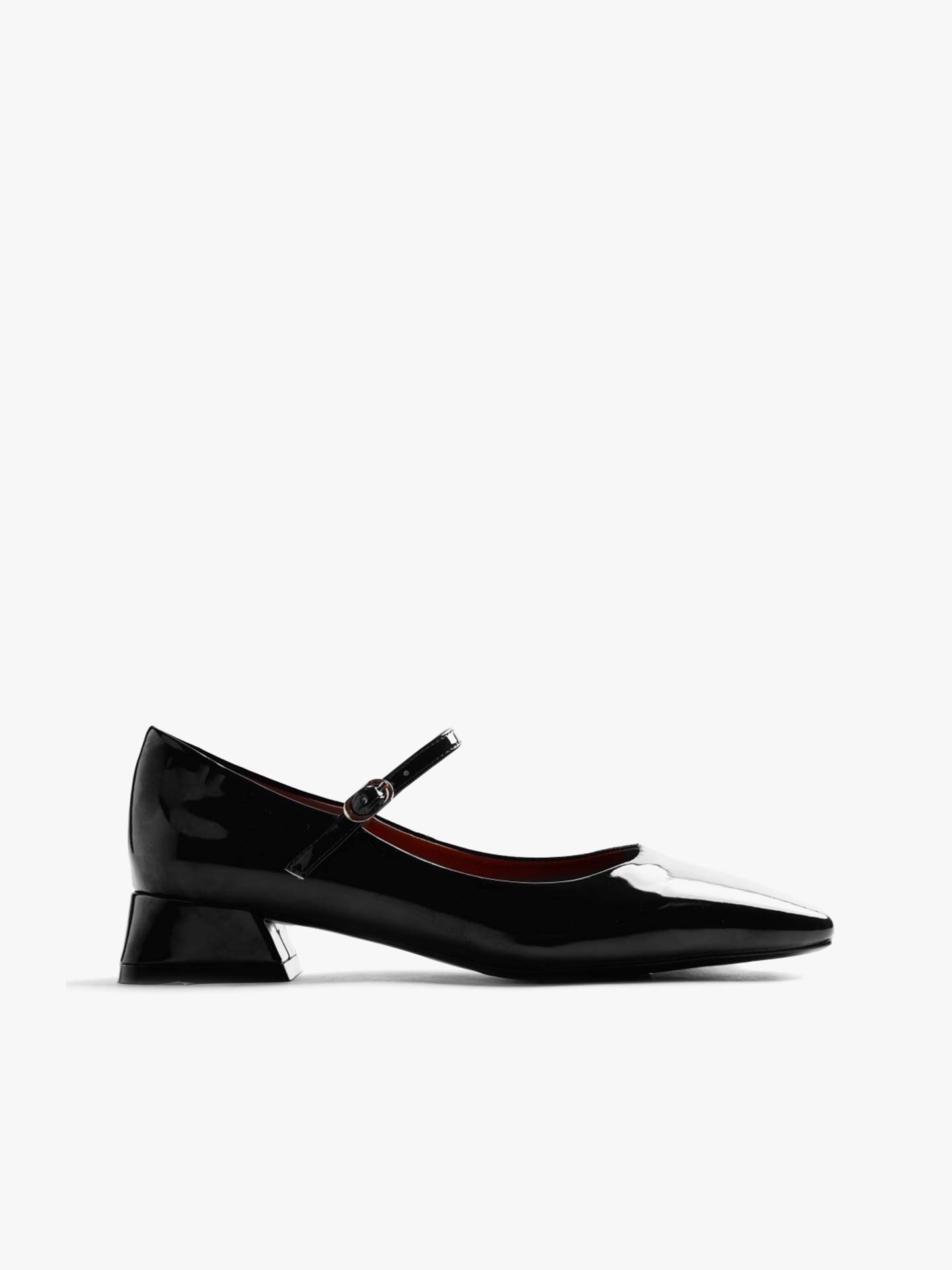 Sapatos Mary-Jane com Efeito Verniz
